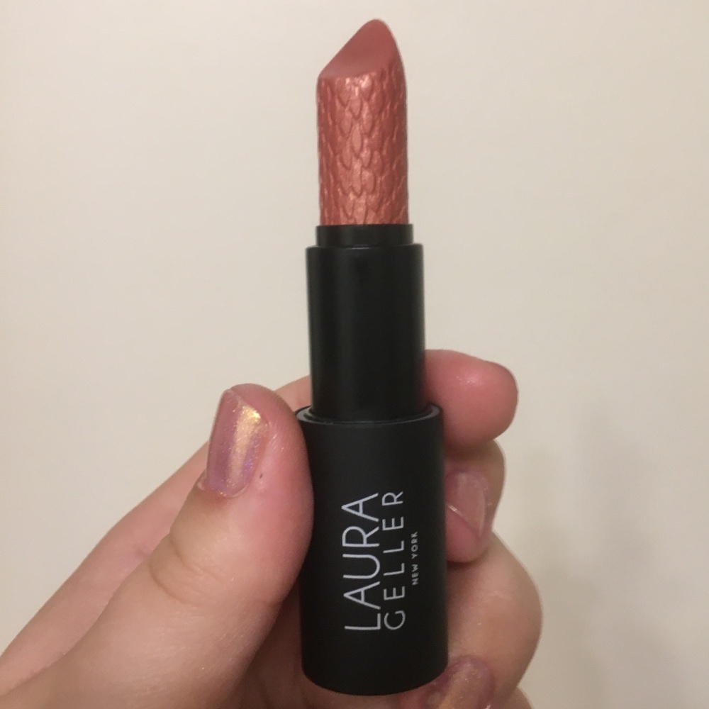 Laura Geller Iconic Baked Sculpting Lipstick